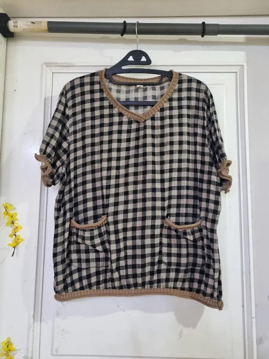 시원한 여름 면. 블라우스.  깨끗해요.  가슴