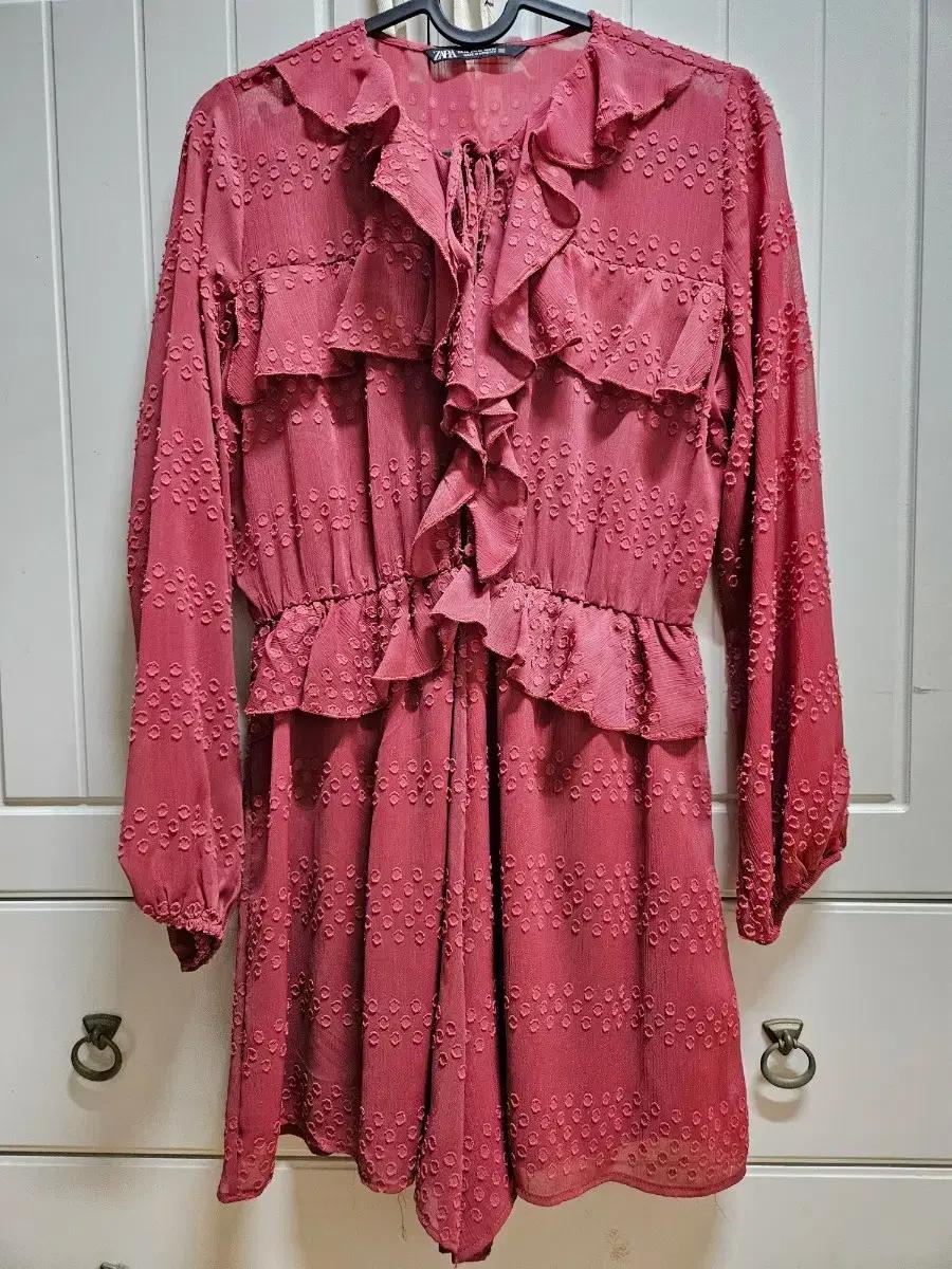 캐나다 자라 점프수트