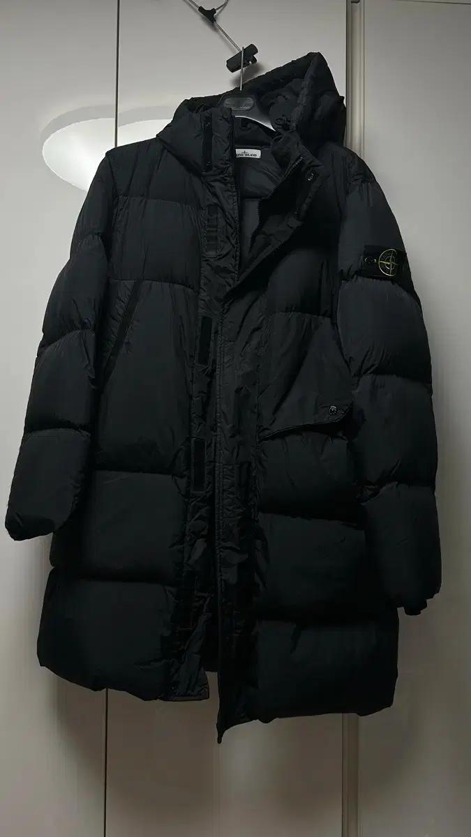 스톤아일랜드 / 23FW 블랙 크링클랩스 롱패딩 / XL