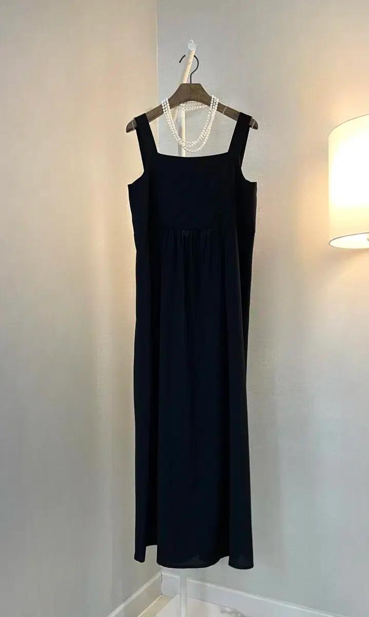 블랙롱 나시쉬폰여름 루즈핏셔링 끈나시백오픈바캉스 원피스