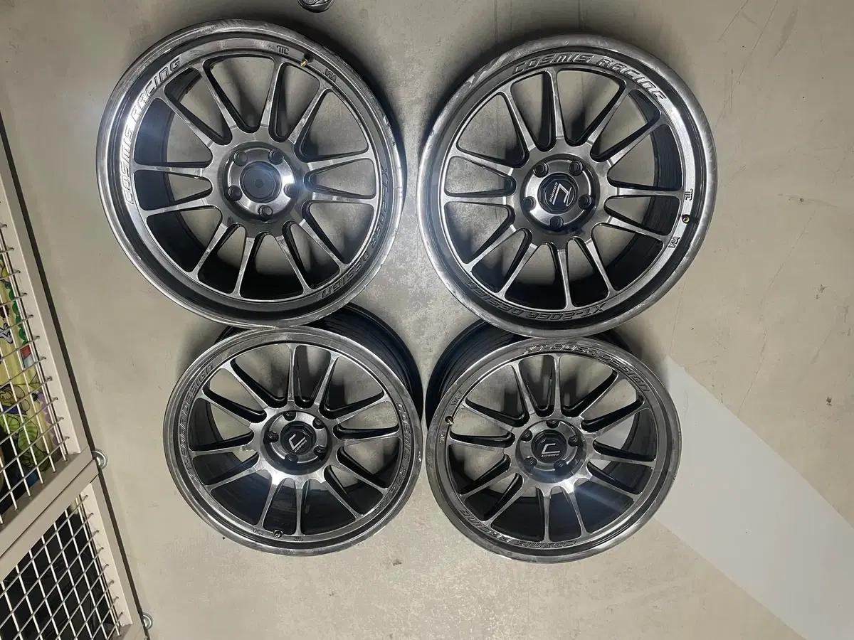 코스믹 XT-206R 20인치 판매 합니다
