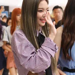블랙핑크 제니 착용 y/project 와이프로젝트 셔츠 마뗑킴 애즈온