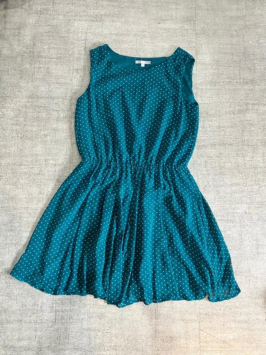 Uniqlo 유니클로 하구미모리걸 달천깔페어리 땡땡이 도트원피스