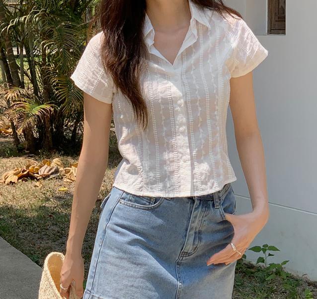 새상품 레이스 반팔 자수 셔츠 아이보리 M  여성 여름 블라우스 데일리룩