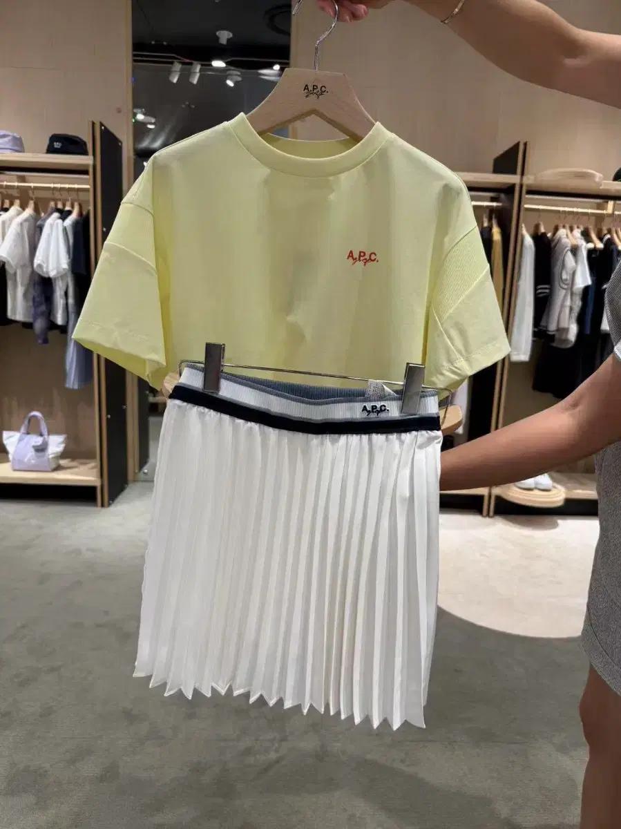 APC* H라인 고급스러운 여성골프스커트