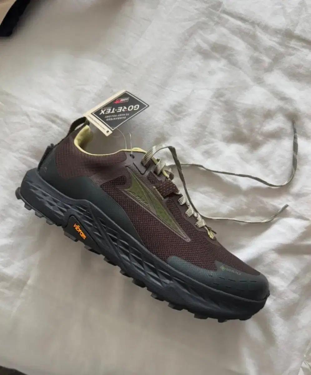 [구매]알트라 로아 Altra ROA 알트라 X 로아 Altra x Ro