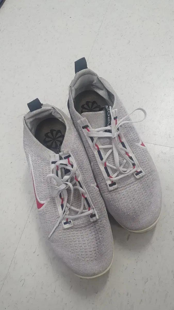 나이키 베이퍼맥스 270