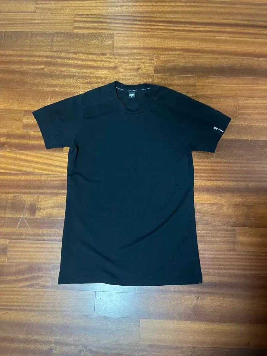 머슬암드 머슬핏 반팔