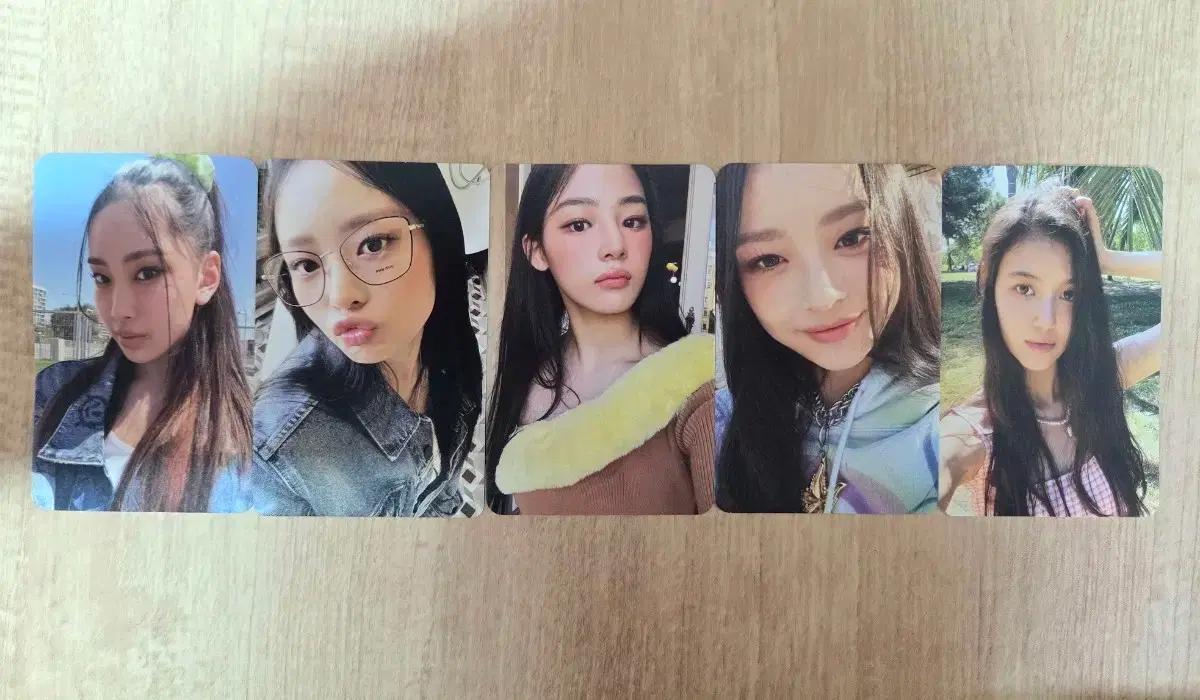 뉴진스 포카,omg 메시지 카드