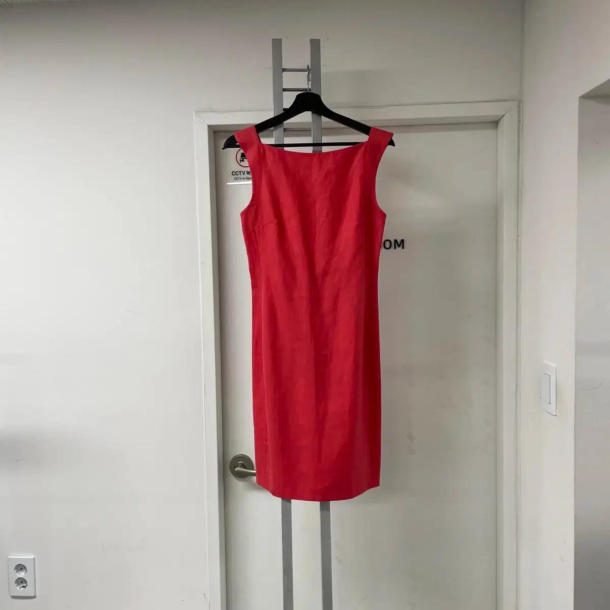 LALTRAMODA 핑크 원피스 95