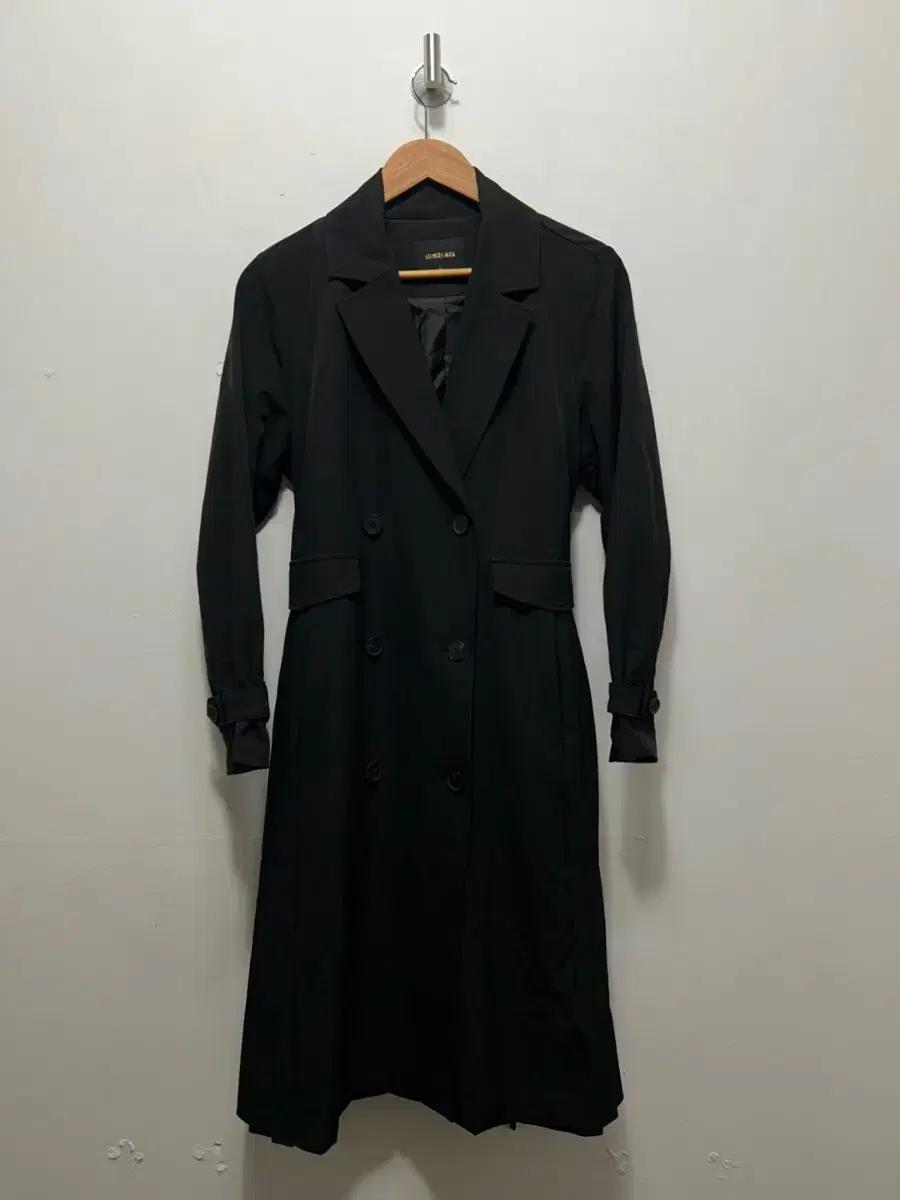 글로리아 블랙 롱 트렌치코트 66사이즈