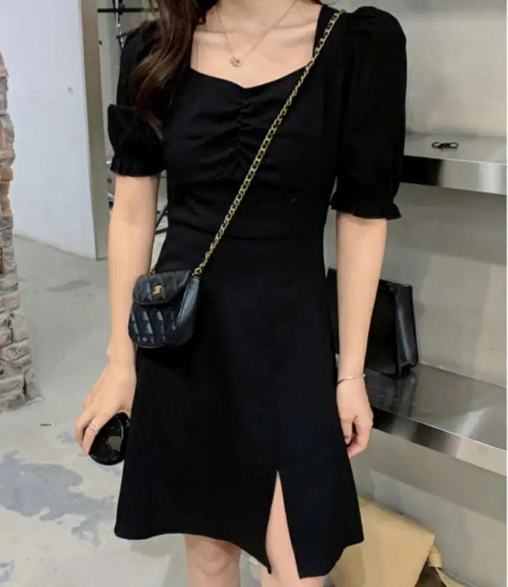 퍼프소매 여름원피스 미개봉 새상품 판매합니다