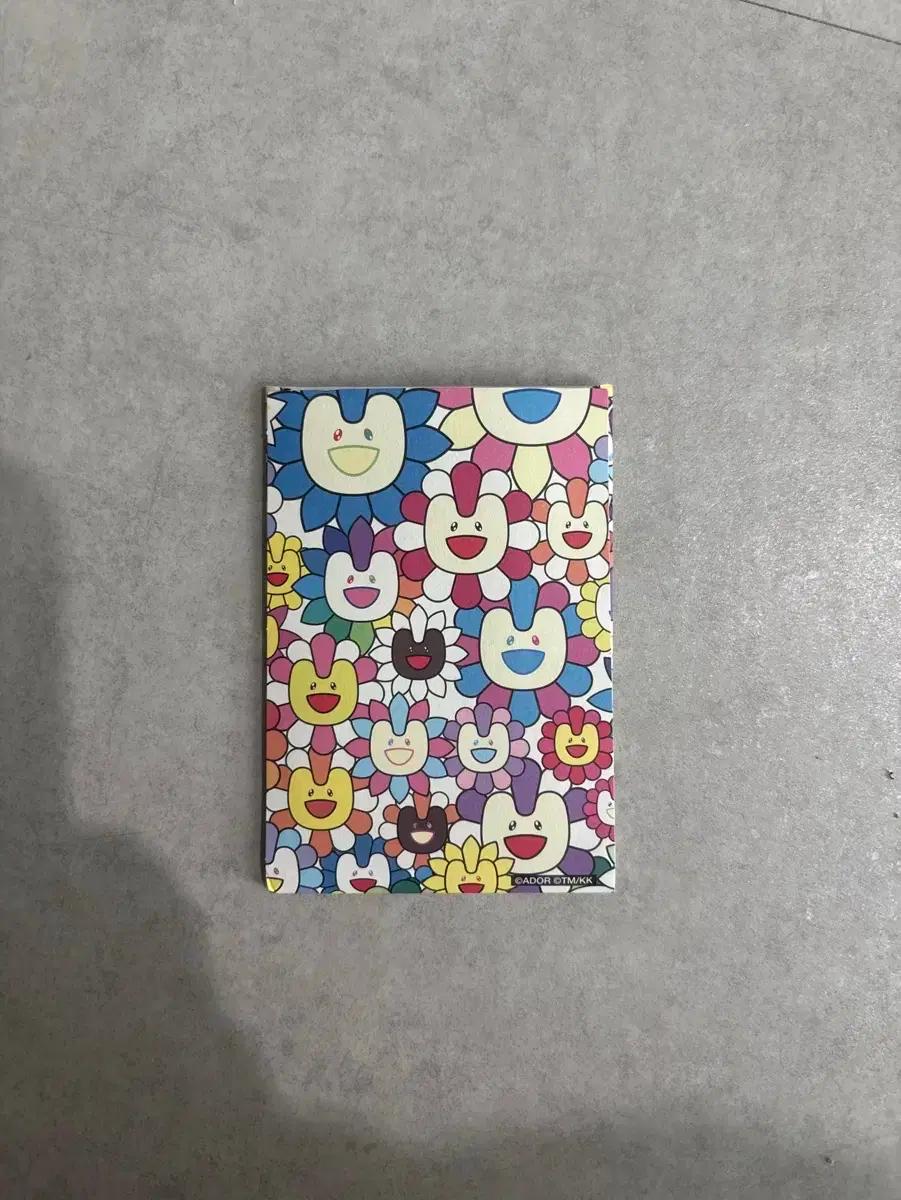 뉴진스 supernatural 포토카드