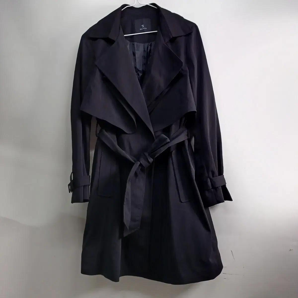 SOLEZIA 블랙 트렌치코트 여성용 85사이즈 봄가을 258232