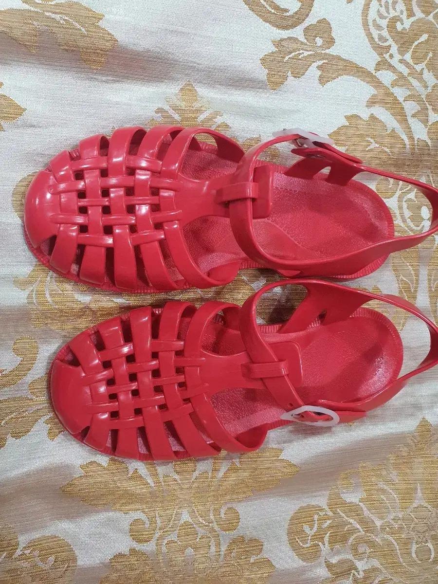 여아샌들 메듀즈 215