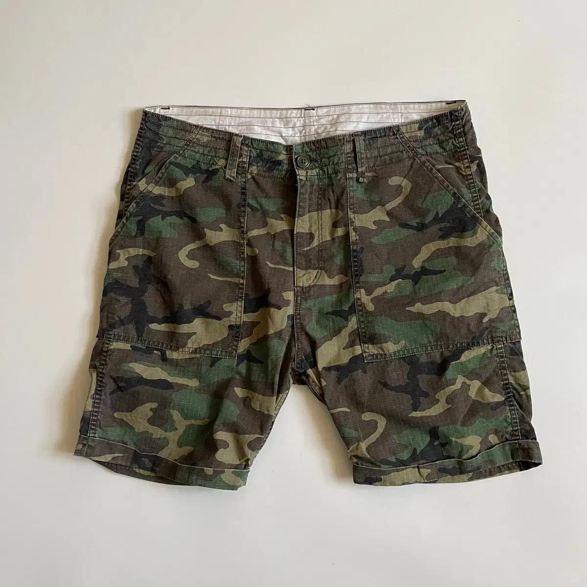 네이버후드 Neighborhood 카모 반바지