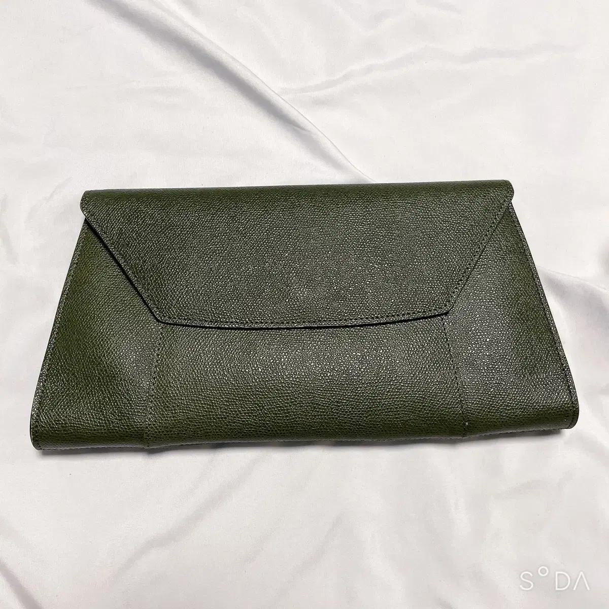 발렉스트라 클러치 그린