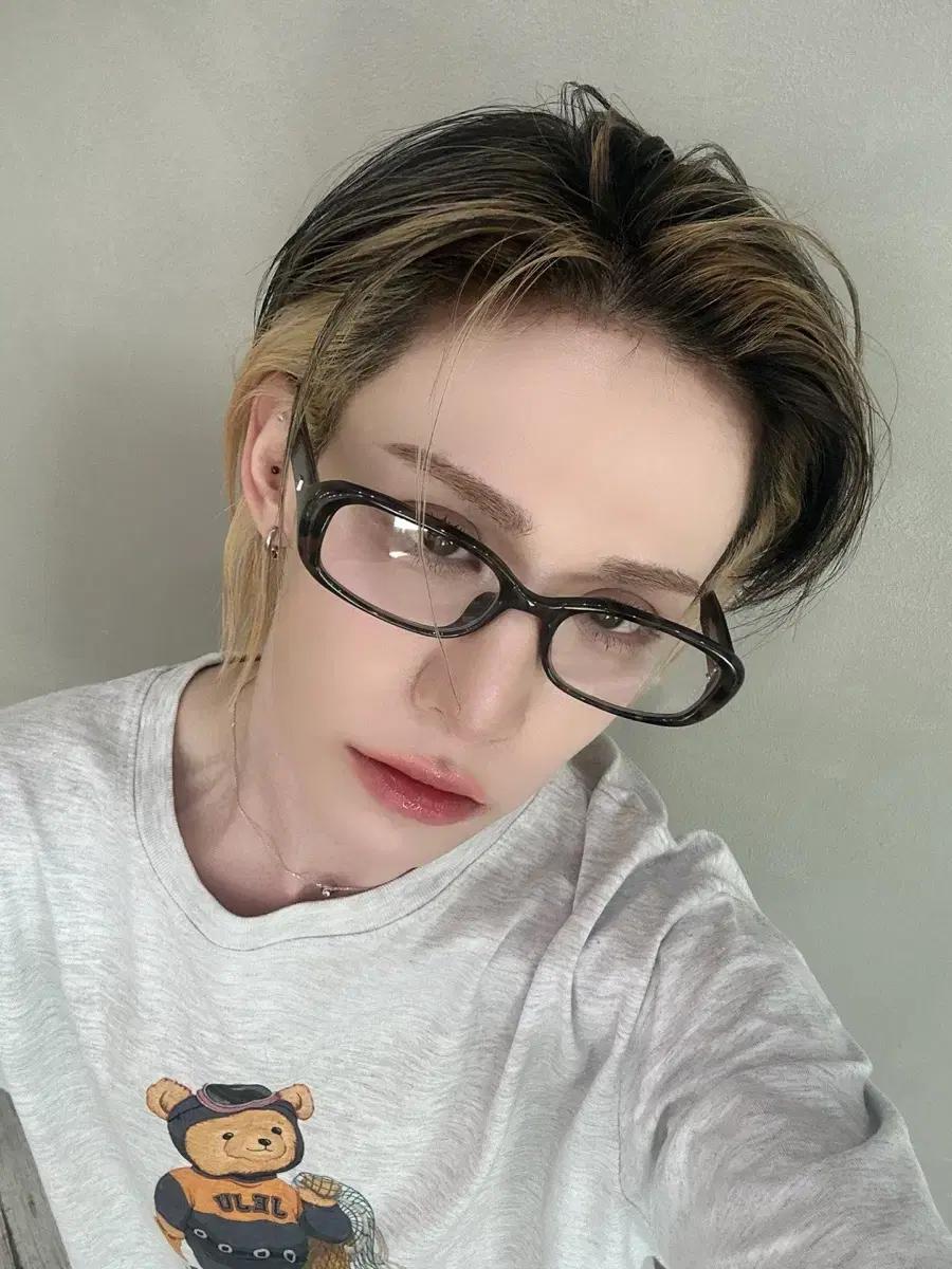 엑스러브 XLOV우무티 포카 구해요