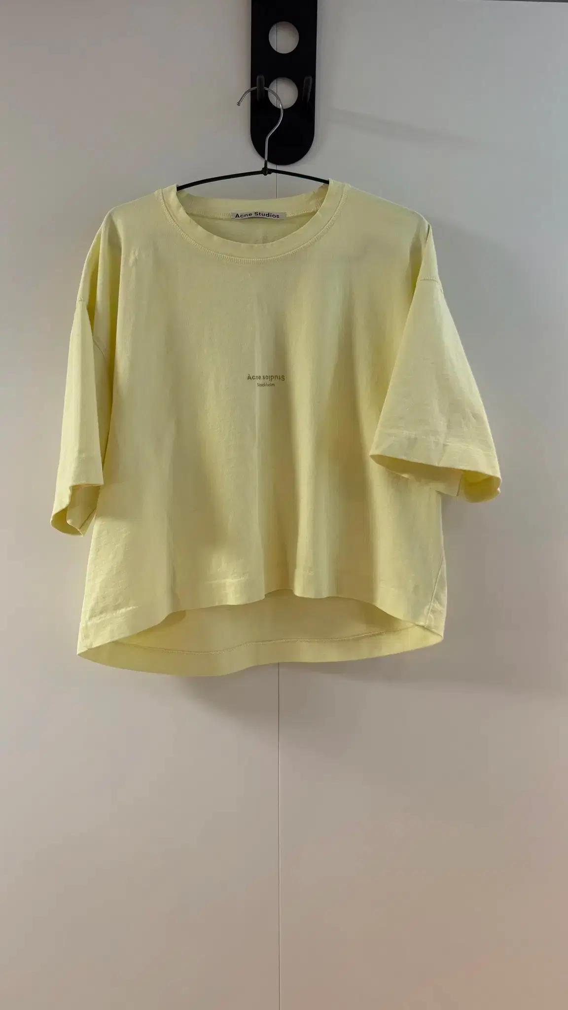Acne Studios 아크네스튜디오 레몬컬러 반팔티셔츠