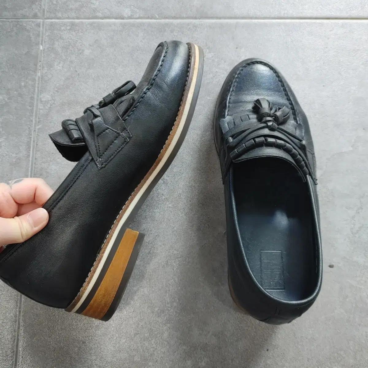 255 남성 소가죽 블랙 고급 정장 테슬로퍼 구두