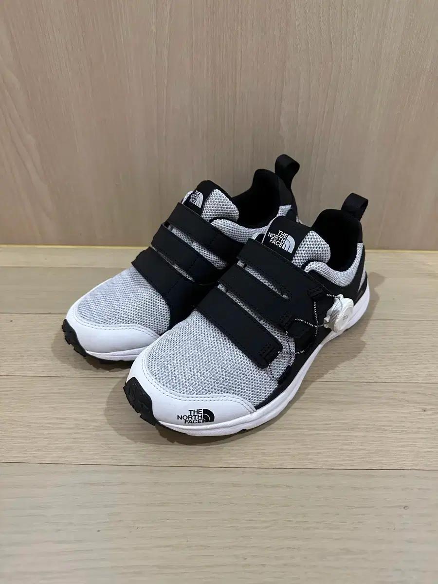 노스페이스 공용 스피드 보아 운동화 230
