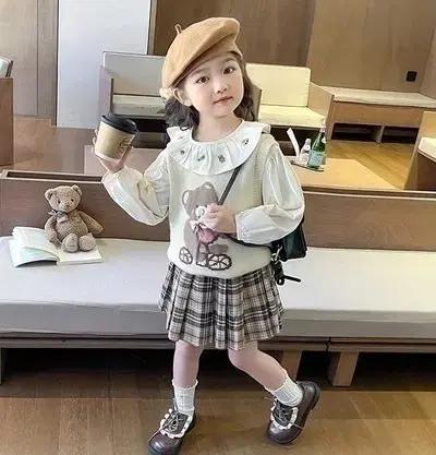 여아 곰돌이 니트 조끼 플리츠 스커트 세트 가을신상 베어조끼체크치마3종셋