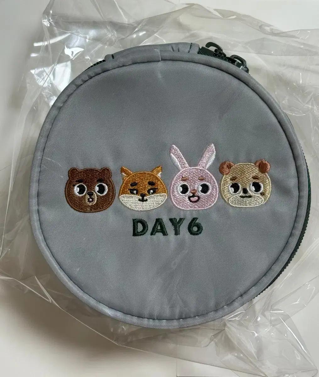 미개봉) 데이식스 일본 MD 멀티 파우치 DAY6 데니멀즈 ke