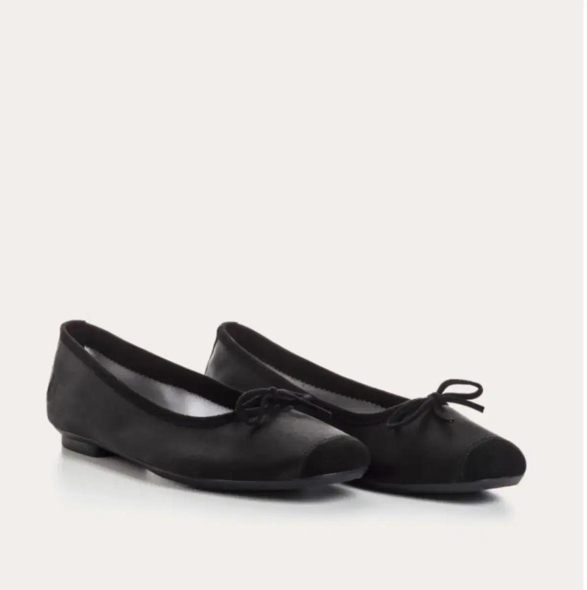 REQINS x Hai 발레리나 슈즈