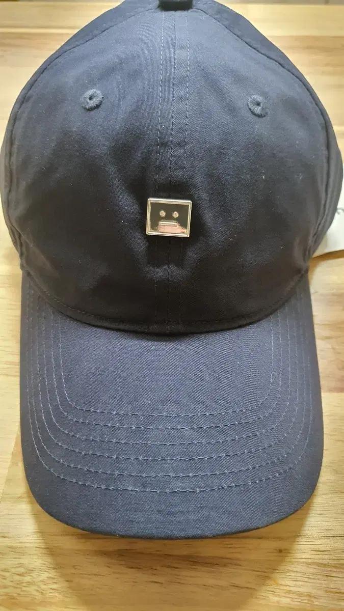 [남녀공용]Acne Studios 네이비 볼캡