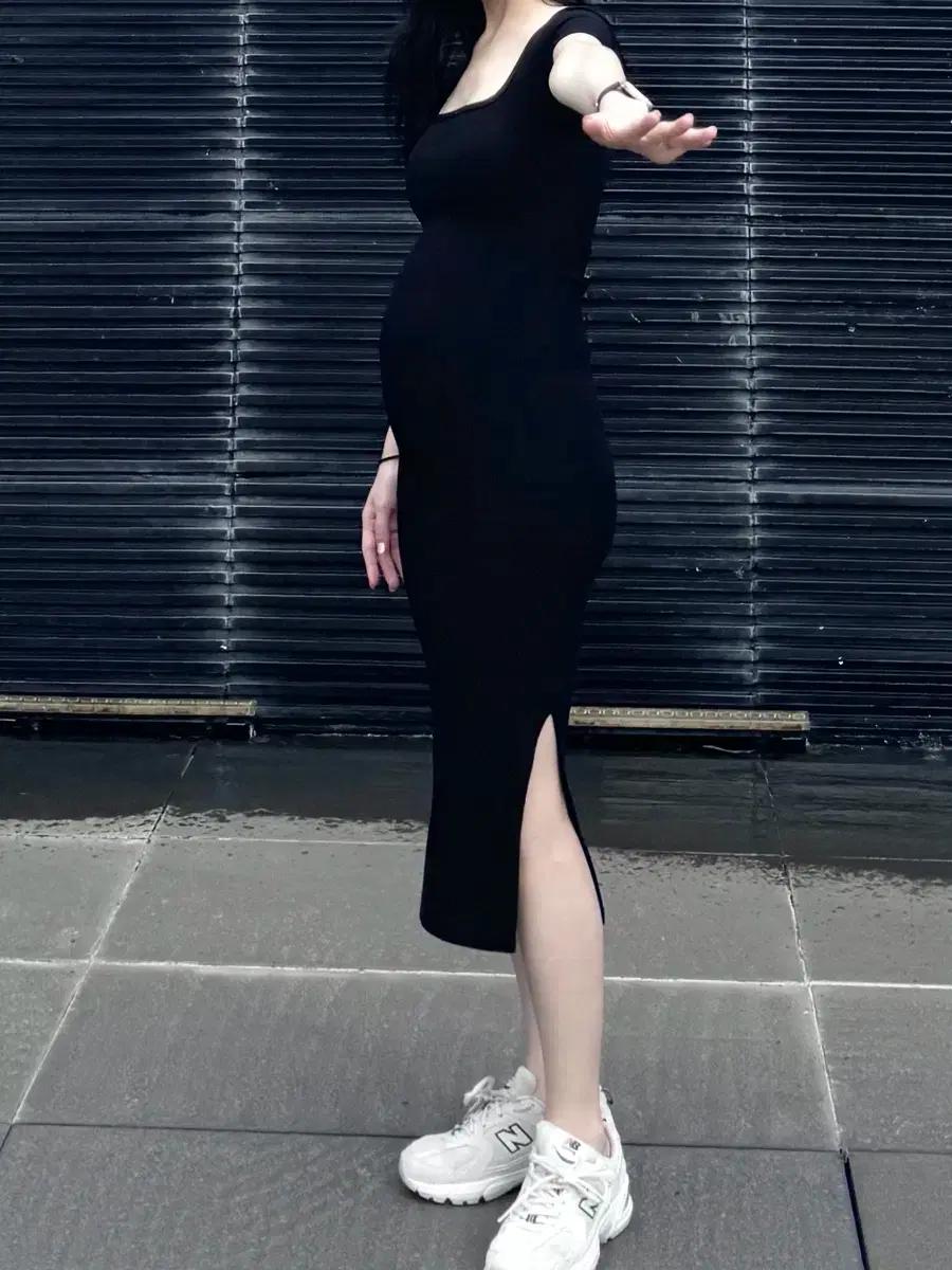 임산부 주수사진 스퀘어넥 슬림 원피스 임부복