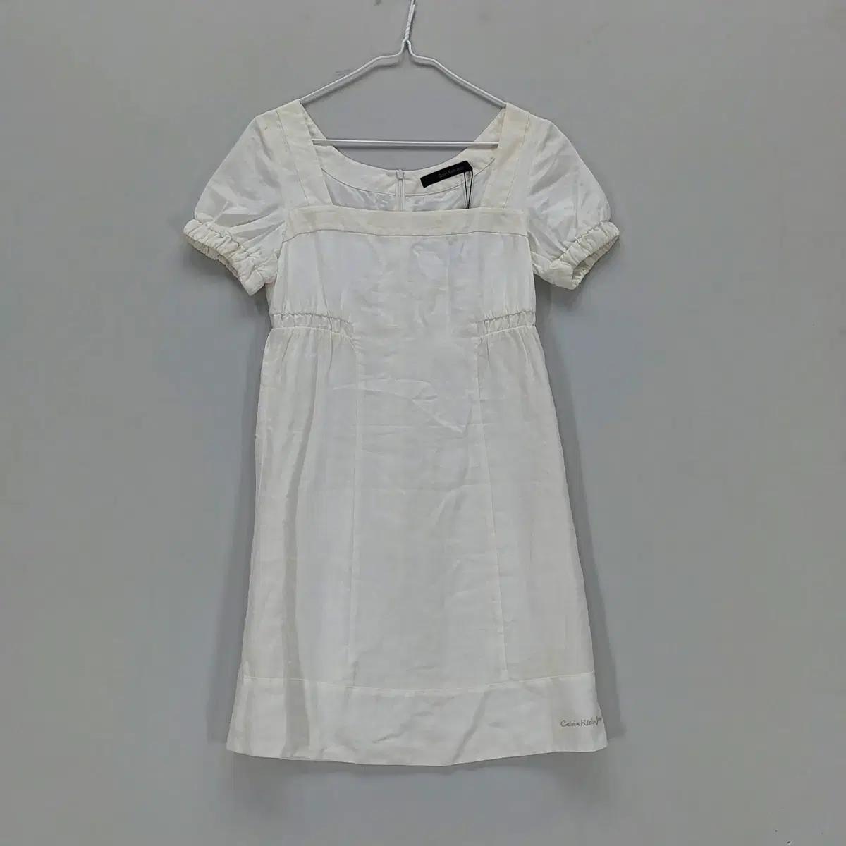 캘빈클라인 85 반팔원피스 봄여름 아이보리 08084