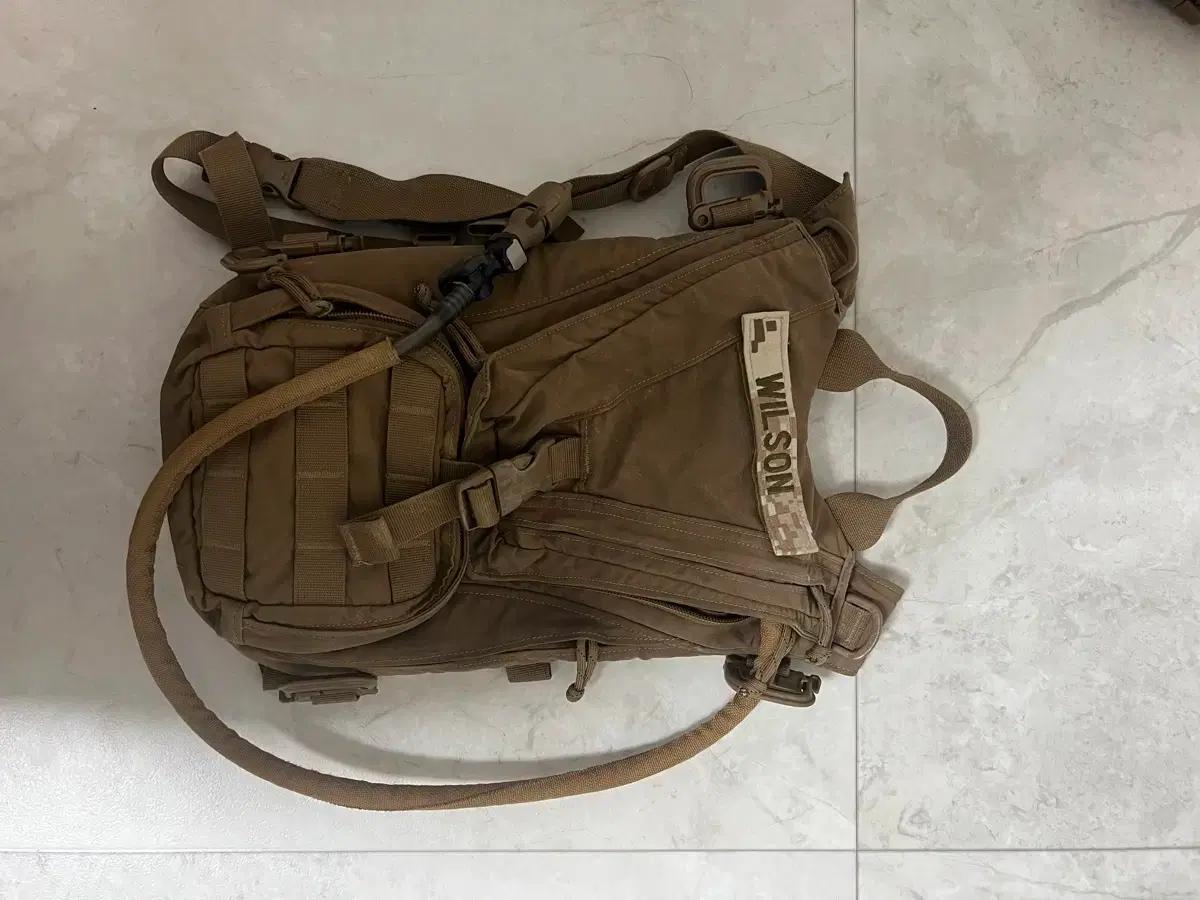 미 해병대 정품 CamelBak 하이드레이션 팩