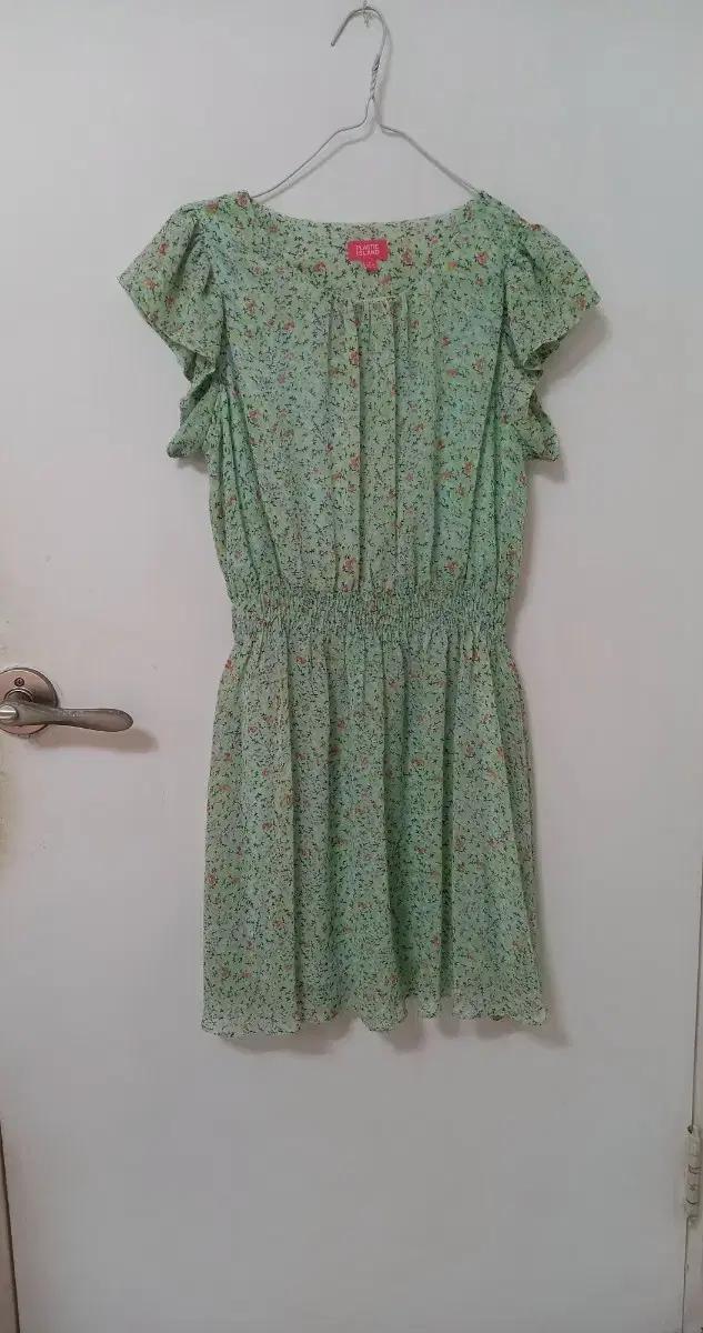 여성 여름 원피스 플라스틱아일랜드