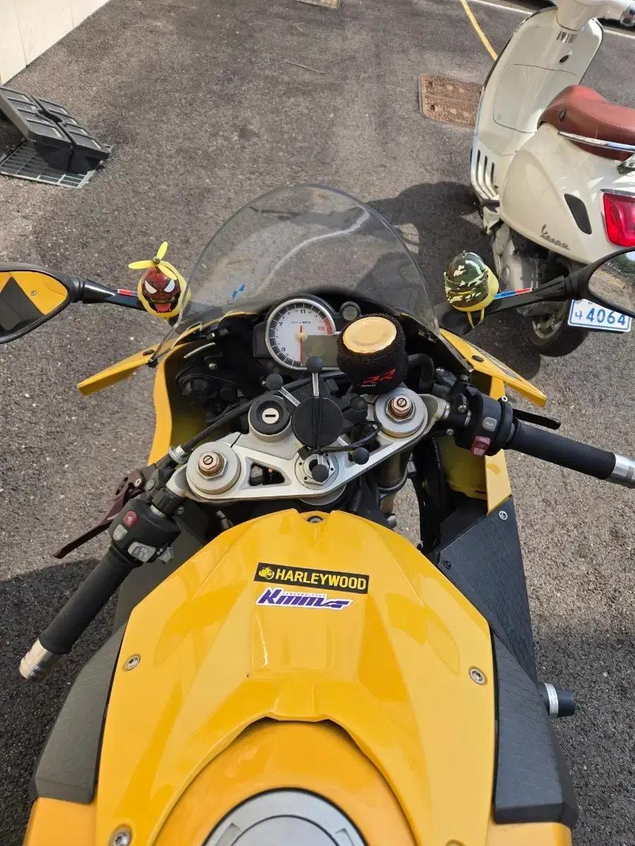 11년식 bmw s1000rr 판매합니다