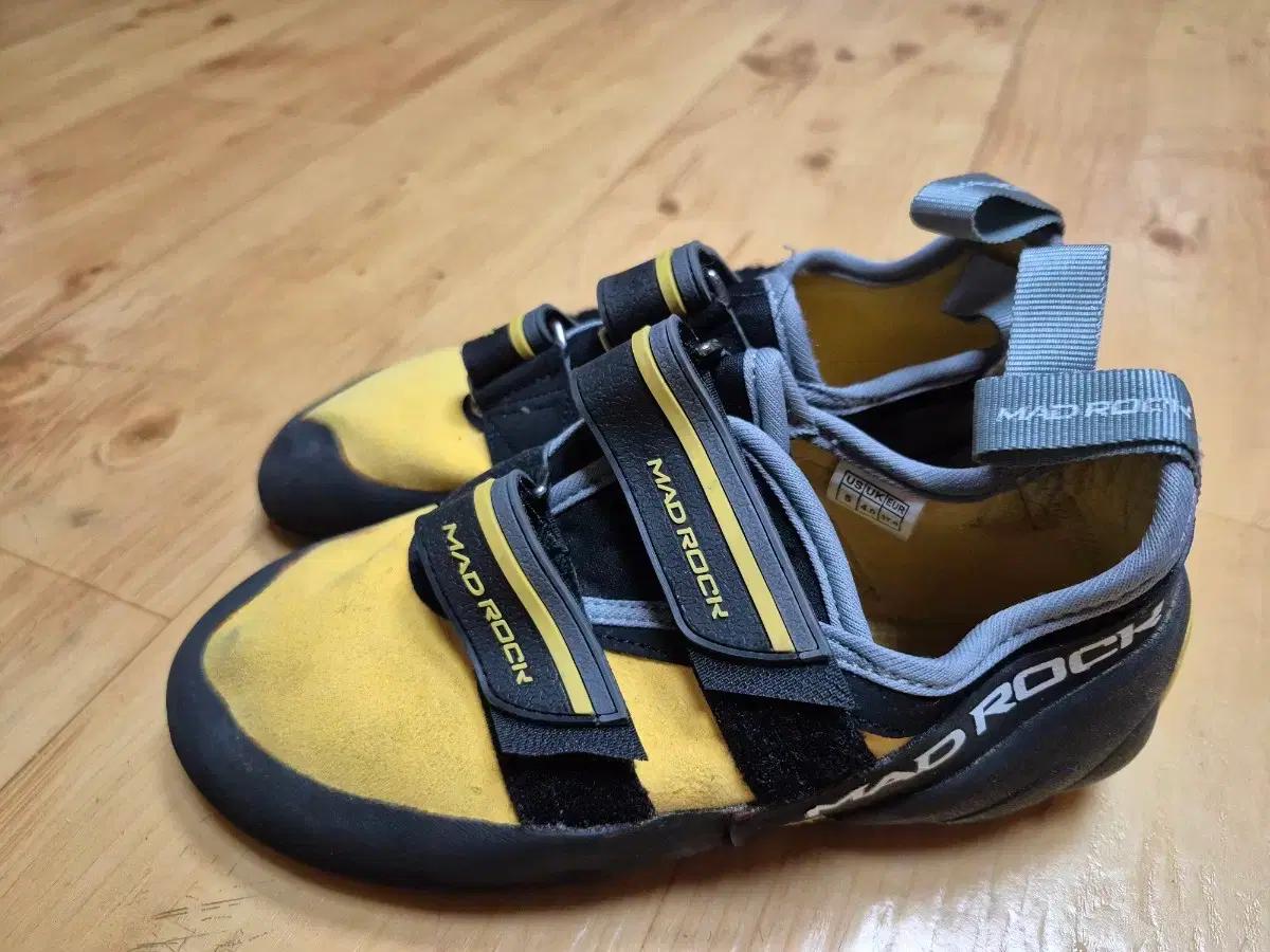 매드락 클라이밍 암벽화 옐로우