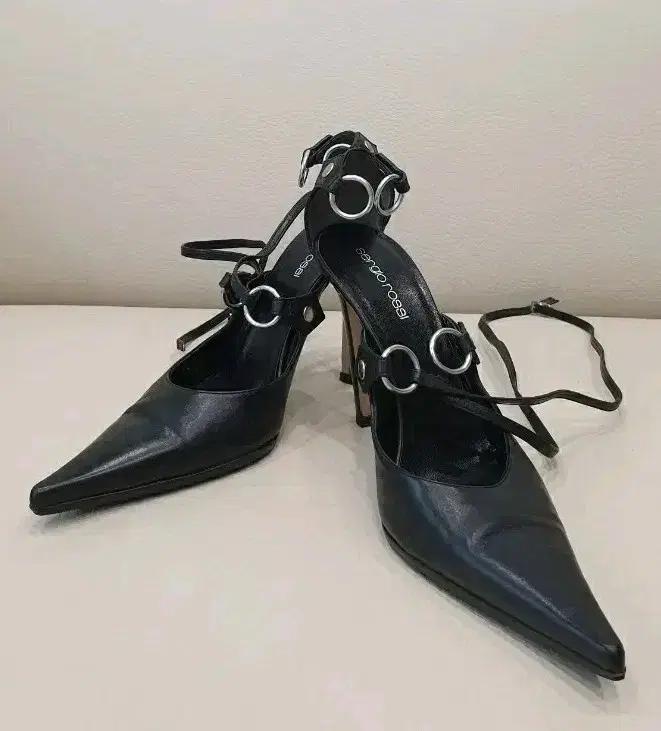 명품 여성 세르지오로시 구두 블랙 힐 샌들 스트랩 슈즈(정품)