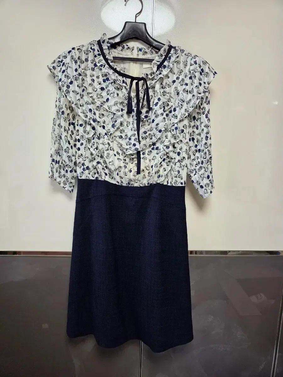 JJ지고트 플라워 프린트 프릴 반팔 원피스