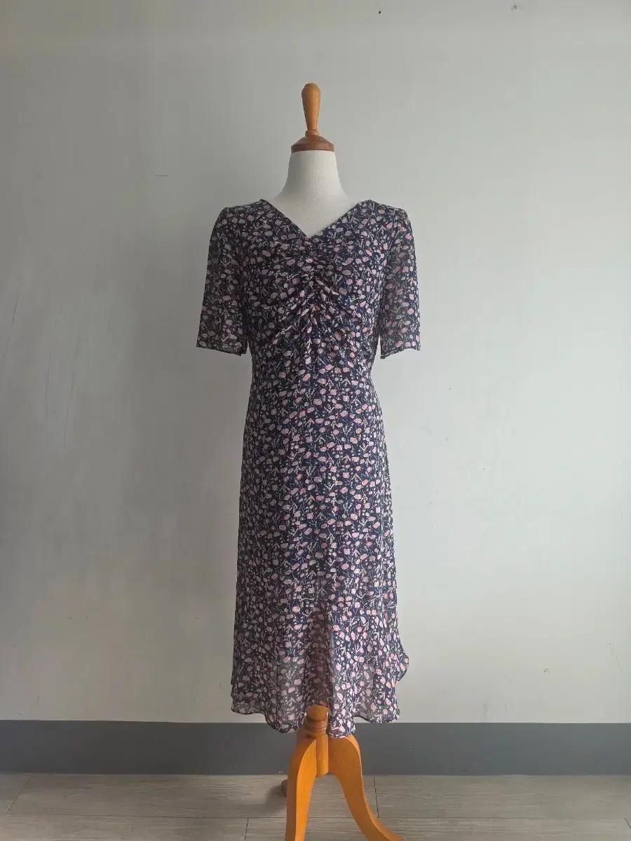 LAP 플라워 쉬폰 셔링 원피스