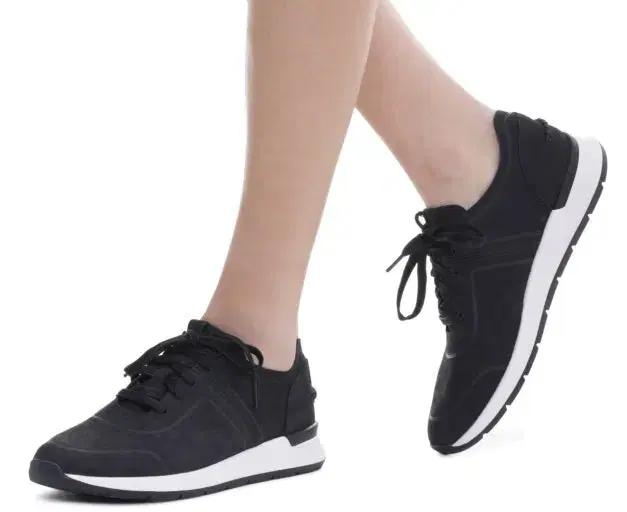 UGG 어그 Adaleen 부드러운가죽 여성스니커즈 240