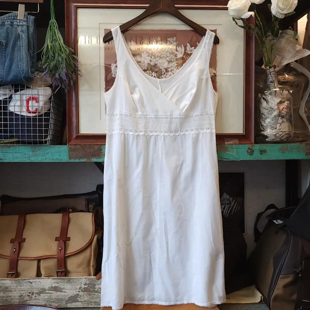 90s 유럽빈티지 로맨틱 화이트 레이스 슬립 드레스 원피스 모리걸
