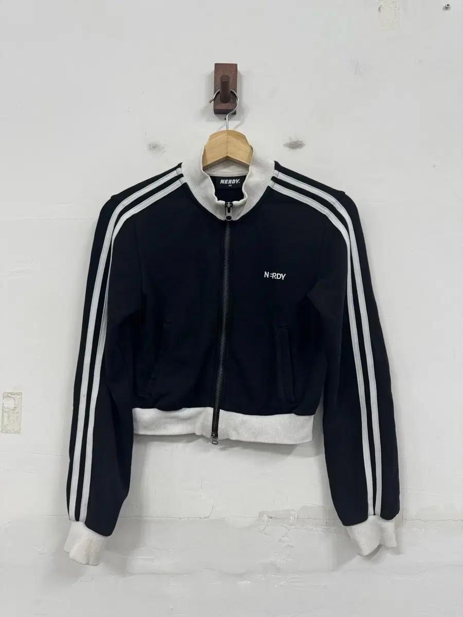 (Xs)널디 크롭 집업 져지