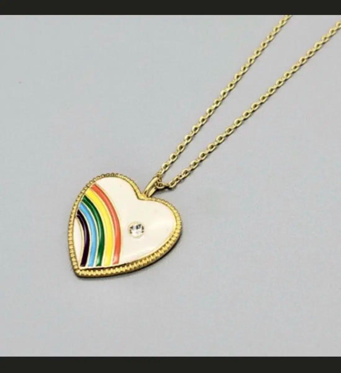 삽니다!! 뉴진스 목걸이 :-)