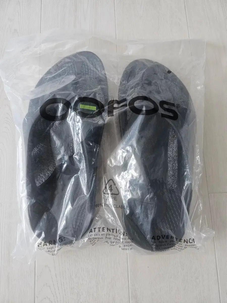 OOFOS(우포스) Original 슬리퍼 블랙 새상품