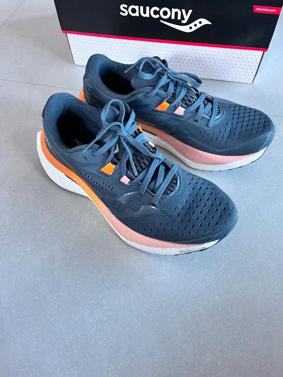 써코니 여성 엔돌핀스피드4 245