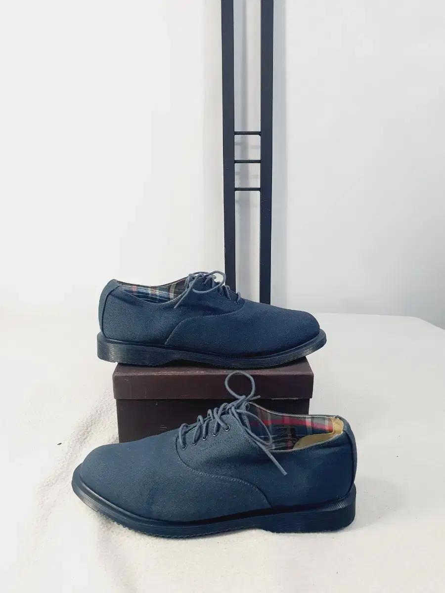 닥터마틴 브라이어 캔버스 로퍼 슈즈 네이비 260