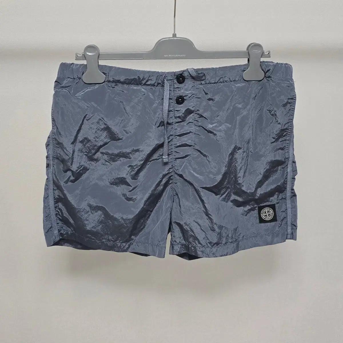 스톤아일랜드 나일론 반바지 L사이즈 판매