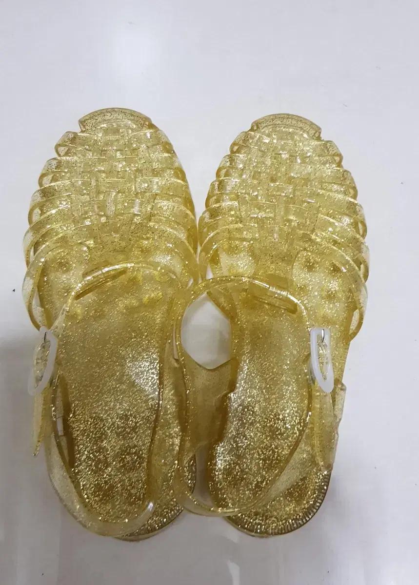 메듀즈 골드 글리터 샌들38사이즈