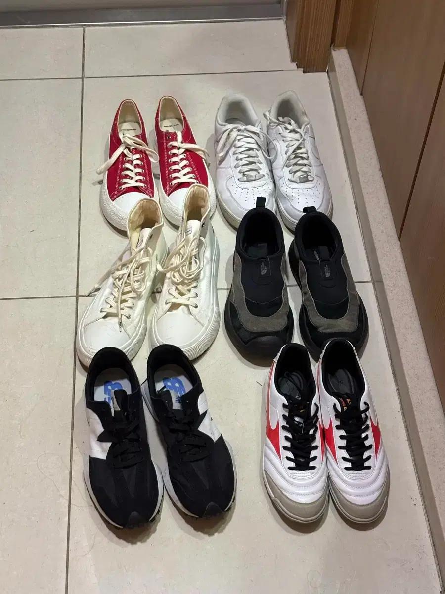뉴발란스, EPT, 에어포스, 미즈노 풋살화, 노스페이스 신발