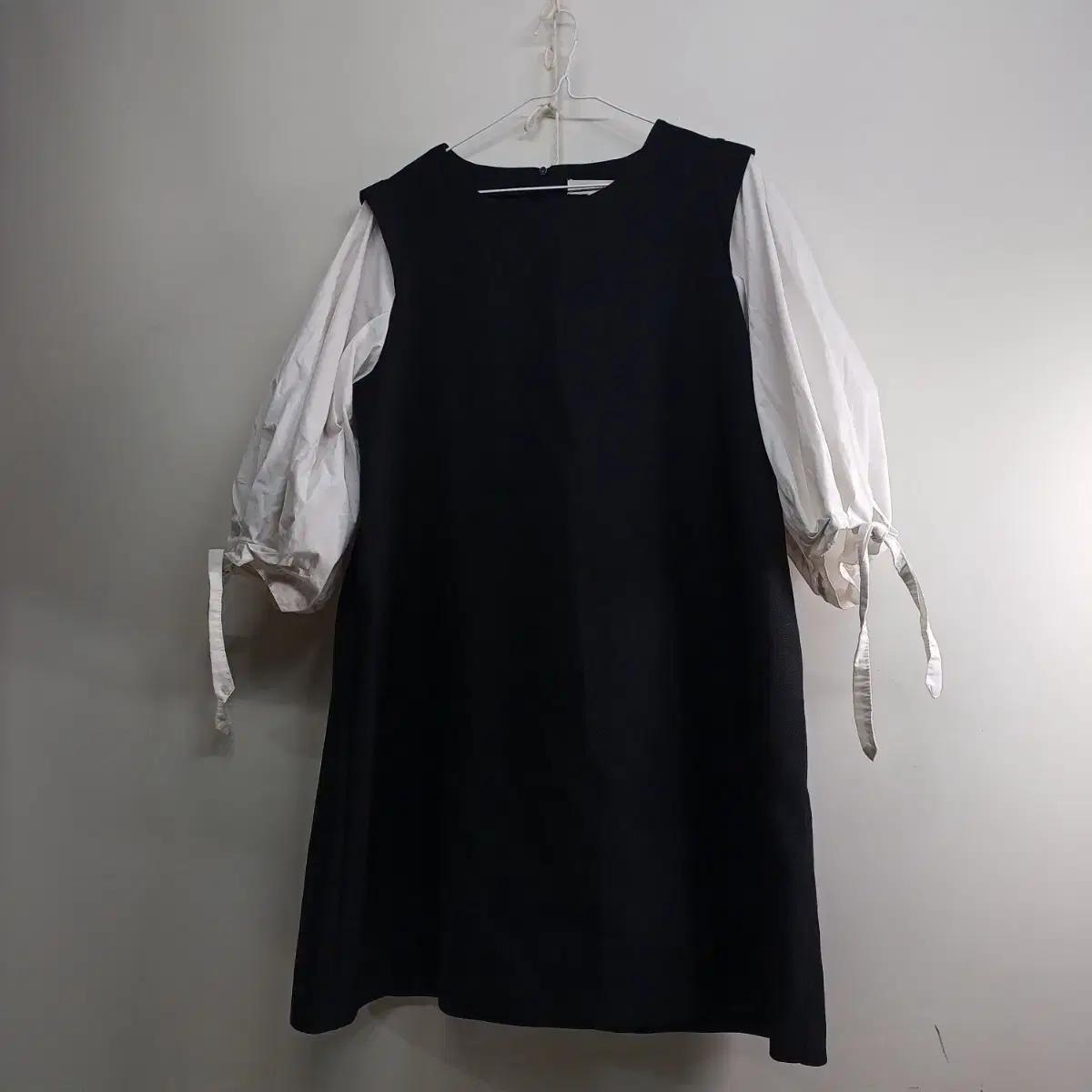 블랙 민소매 셔츠 레이어드 원피스105사이즈봄가을58598