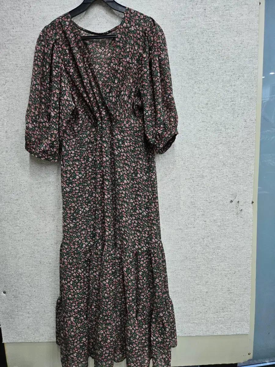 랩스탈 꽃가라 쉬폰원피스 66